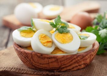 cafe da manha saudavel alimento para o cerebro ovo cozido